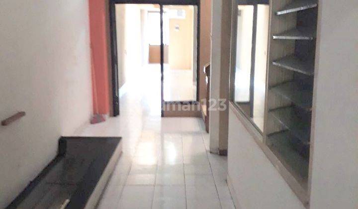 Ruko 2,5 Lantai Mainroad Terawat Nyaman Dan Aman di Karapitan 1