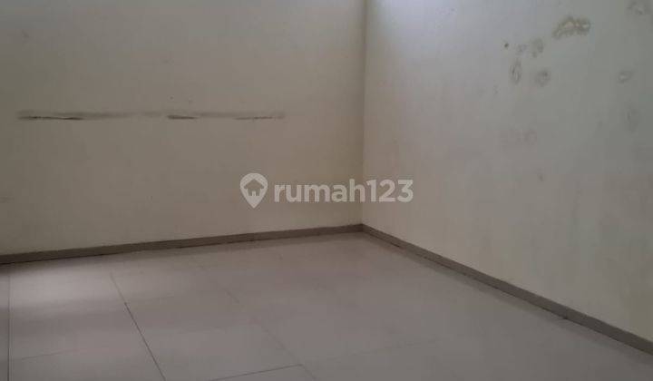  Rumah Minimalis Modern di Taman Holis Indah Bandung 2