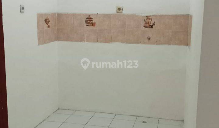 Rumah Terawat Nyaman Dan Aman di Taman Holis Indah 1 Bandung 2