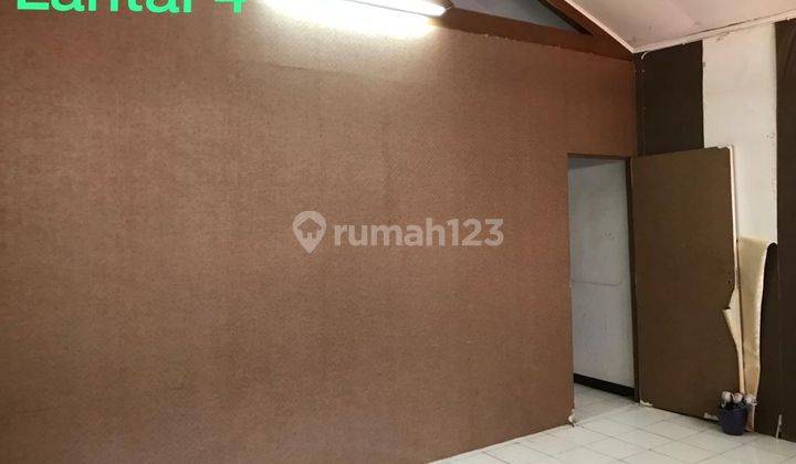 Ruko Terawat Nyaman Dan Aman di Setrasari Bandung 4