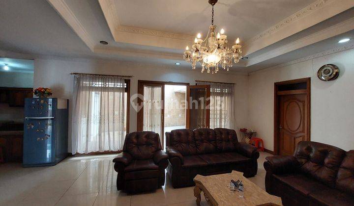 Rumah Bagus Furnished Cantik Mewah di Komplek Muara Bandung 1