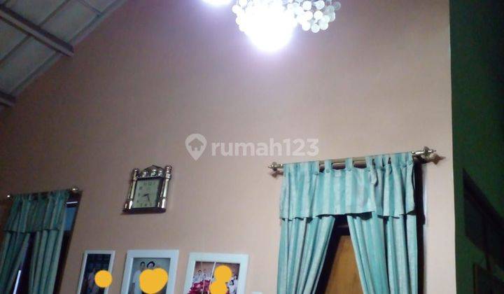 Rumah Hook Asri Terawat Strategis di Taman Cibaduyut Indah 2