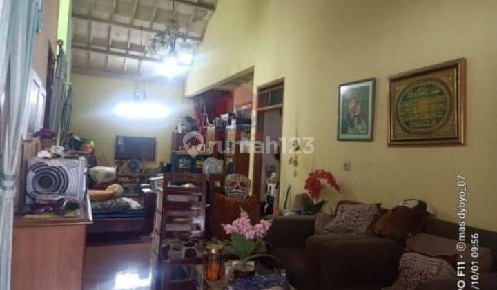 Rumah Hook Asri Terawat Strategis di Taman Cibaduyut Indah 1