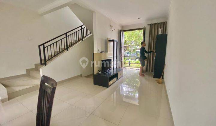 Rumah Siap Huni Bagus Asri di Summarecon Cluster Cynthia 1