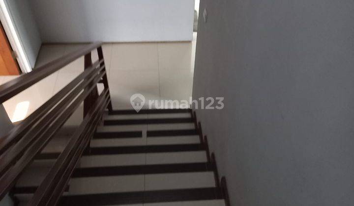 Dijual rumah 2 lantai, terawat di dago-Bandung utara 2