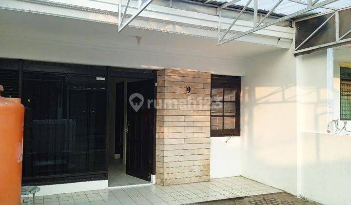 Disewakan Rumah Siap Huni Semi Furnish Pusat Kota Sayap Pungkur Dekat Alun-alun Bandung