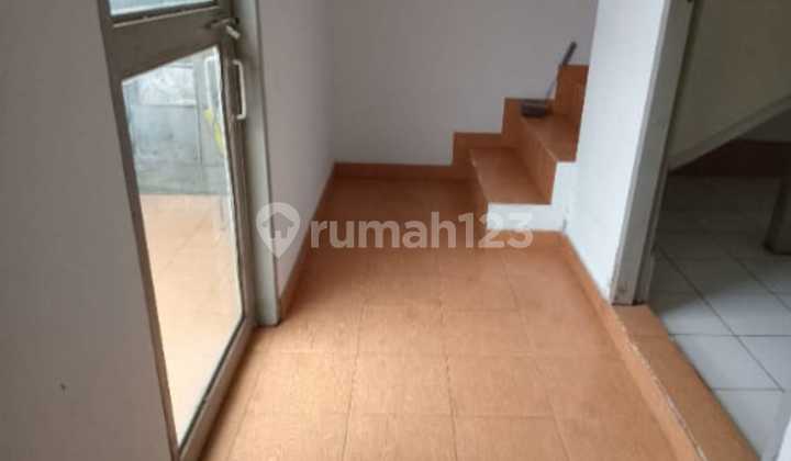 For Sale Ready-to-Occupy House on Jl Kresna Sayap Pasirkaliki 2