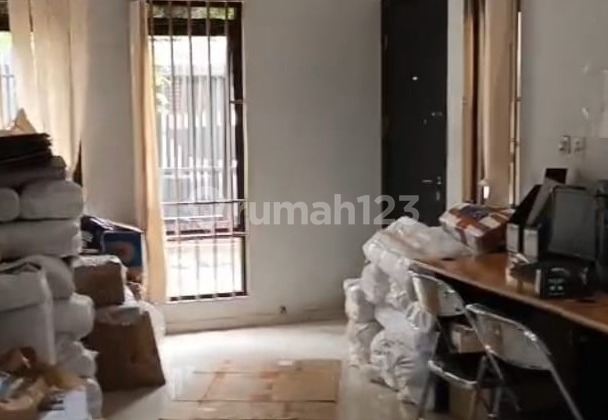 Disewakan Rumah Ex Kantor Parkir Luas Cipedes Dekat Pasteur dan Sukajadi Disewakan Rumah Ex Kantor Parkir Luas Cipedes Dekat Pasteur dan Sukajadi