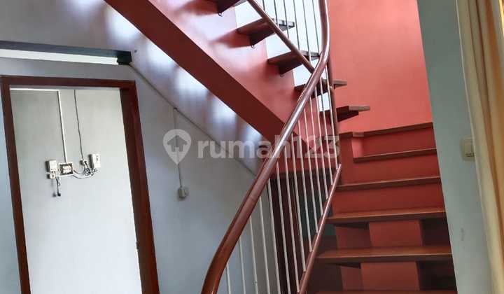 For Rent: 2-Story Minimalist House in Cigadung Raya Cluster, Furnished. 2