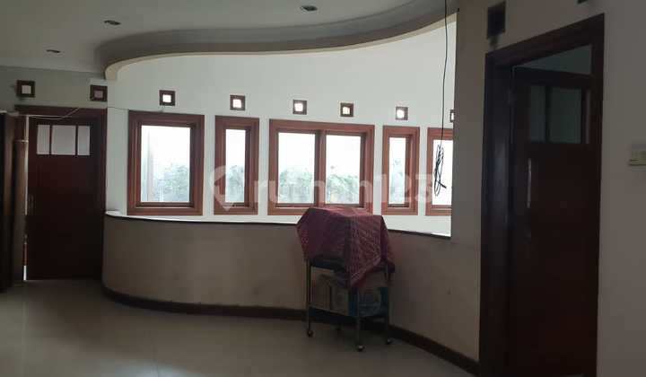 For Sale 2-Story Well-Maintained House in Sayap Tegalega Bandung 2