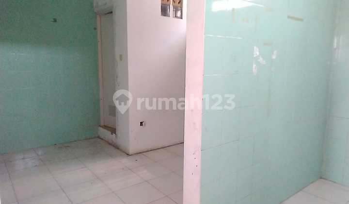 Cheap Boarding Houses for Sale in Gang Sekeleo, Bandung 2