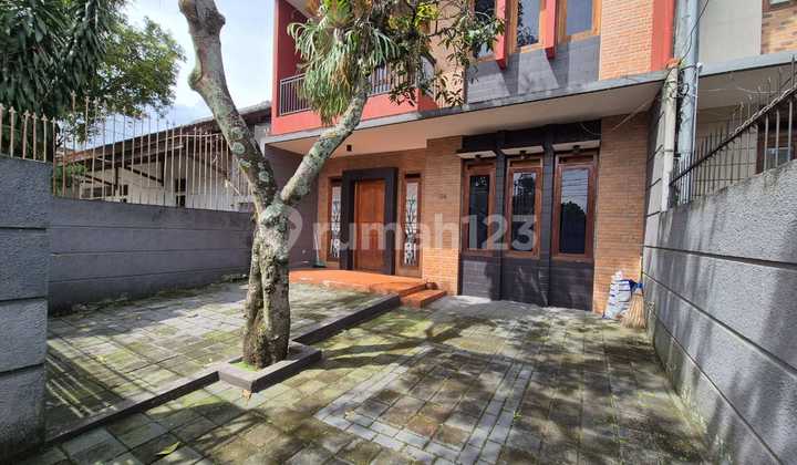 For Rent: 2-Story Ready-to-Occupy House in Sukaluyu Cikutra, Bandung 2