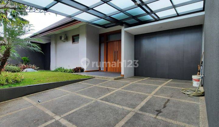 Rumah Lux Swimming Pool Furnished Sayap Ciumbuleuit Bandung Utara  2