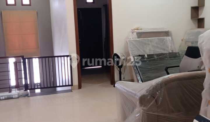 Dijual Rumah Mewah di Batununggal Bandung