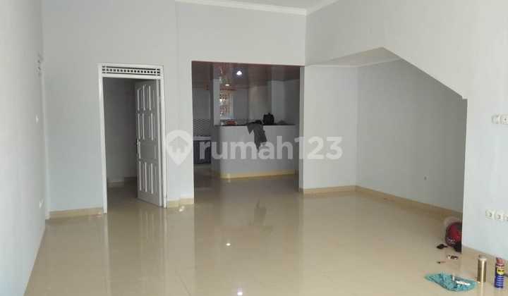 Disewakan Rumah Semi Minimalis di Pusat Kota Area Lodaya - Burangrang