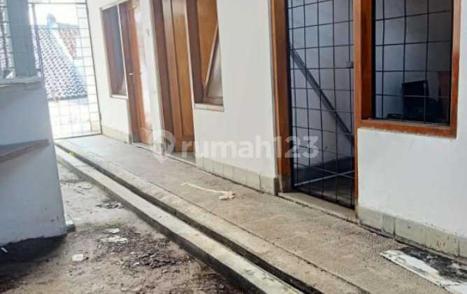 3-Story Shop House Ready for Business, Main Road Jl. Sudirman 2