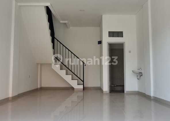 Disewakan Ruko Baru Strategis di Jalan Raya Lembang Bandung Utara