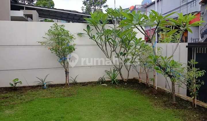 Disewa Rumah Modern Minimalis BISA FURNISH Sayap Gegerkalong Sarijadi 2
