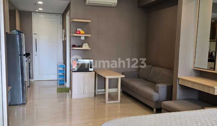 Dijual Cepat Apartemen Mewah di Landmark Residence