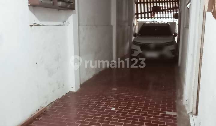 Dijual Rumah Hitung Tanah Sayap Dago Bandung Utara
