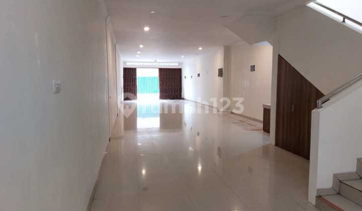 For Rent Luxury 2-Story Shop House in Taman Kopo Indah TKI 1