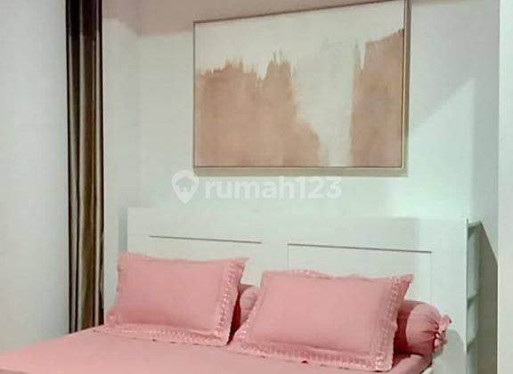 Apartemen 3 Kamar Tidur Gold Coast Furnished Bagus 1