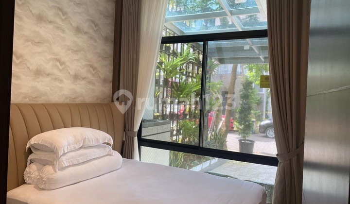 Dijual Rumah Golf Island