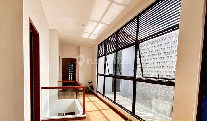 Minimalis Modern Komplek Villa Delima Lebak Bulus 2