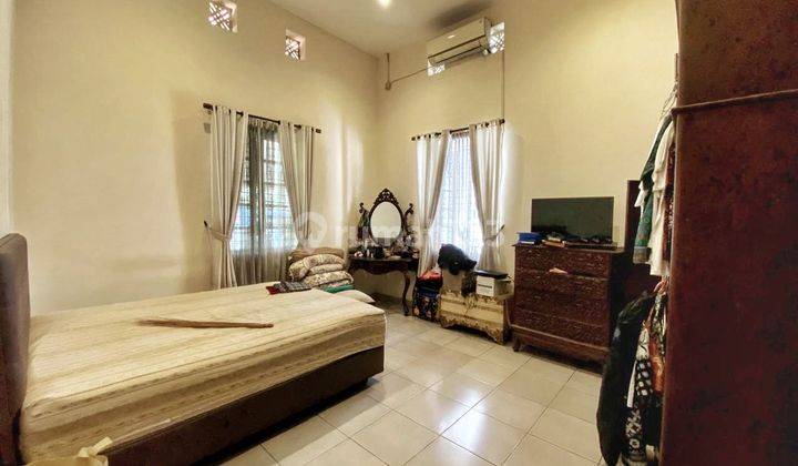 Rumah Kolonial Terawat Area Jalan Semboja Jual Cepat 2