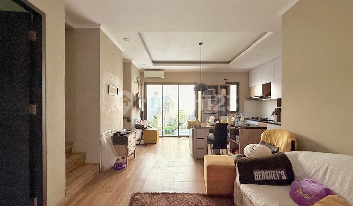 Rumah Bagus Minimalis 2 Lantai Cluster Montreal Kota Wisata