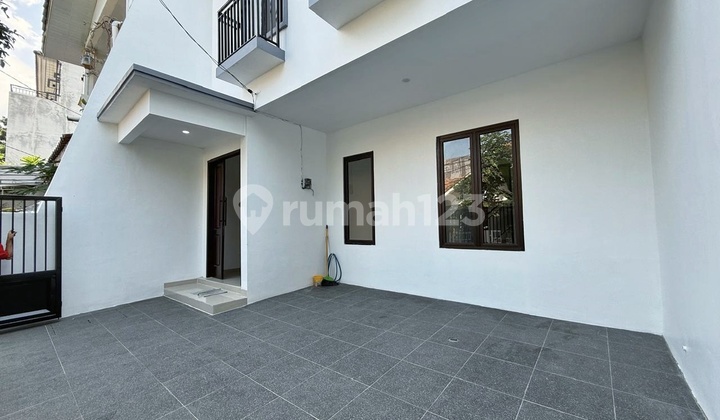 Fresh! Area Nyaman & Aman Tebet Barat Dekat Taman Besar 2