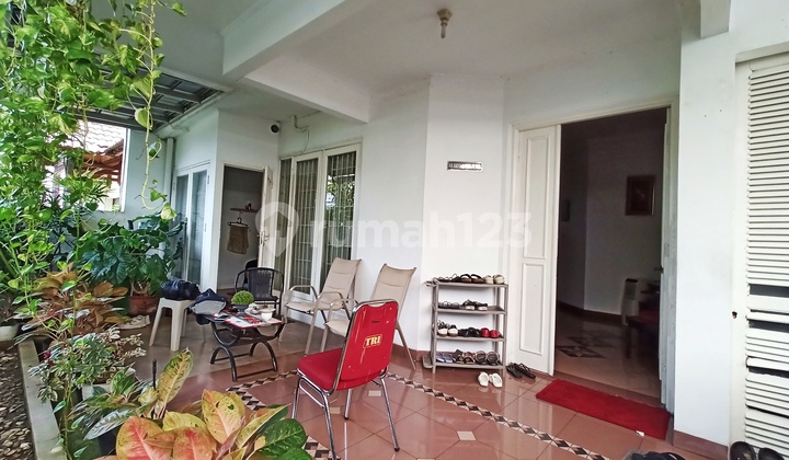 Rumah Asri 2 Lantai Area Ampera Pejaten
