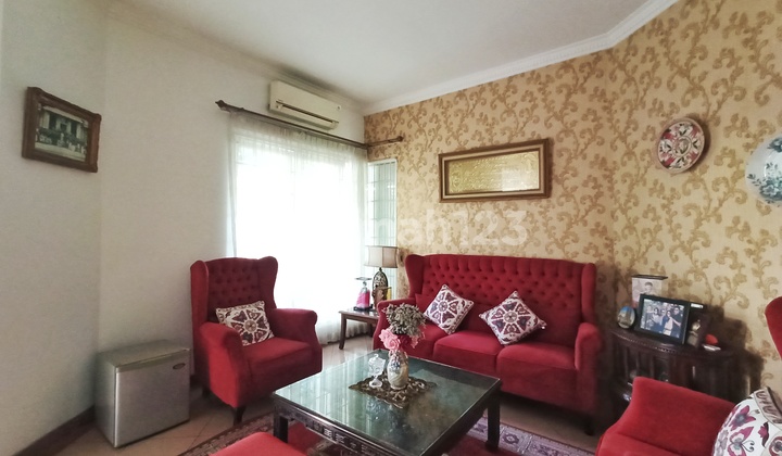 Rumah Asri 2 Lantai Area Ampera Pejaten