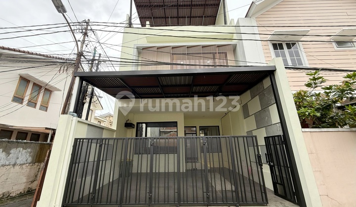 Fresh Rumah Baru Jalan 2 Mobil