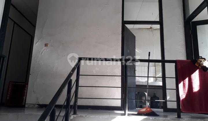 Dijual Ruang Usaha Strategis di Surya Sumantri Bandung 4