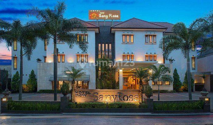 Hotel New Sany Rosa 3 Lantai Jl. Hegarmanah Bandung 1