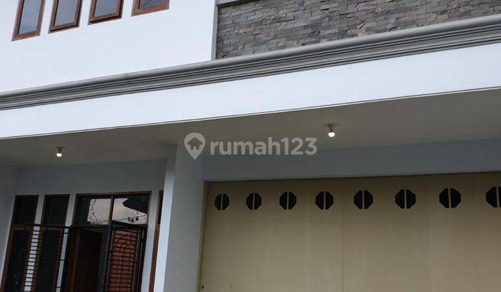 Rumah Mewah 2 Lantai di Bandung Utara Jawa Barat 1