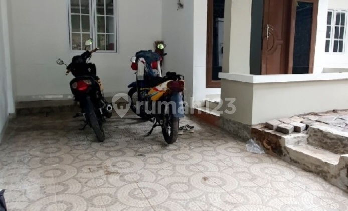 Rumah Siap Huni Semi Furnish di Kencana Loka Bsd Tangsel 2