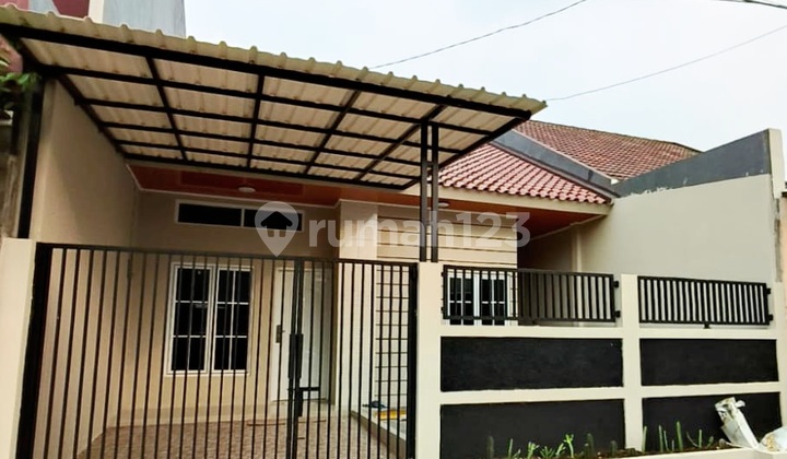 Brand New House Depan Taman Di Griya Loka 1.2 Bsd Tangsel