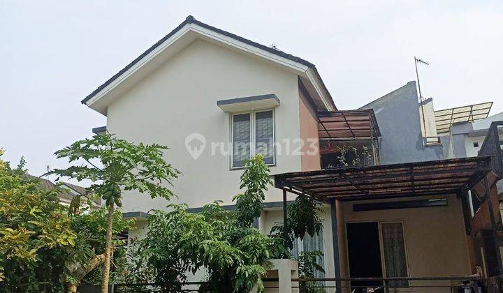 RUMAH HOOK 2 LANTAI DI KENCANA LOKA, BSD CITY 2