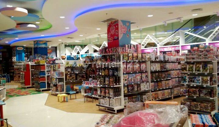 Gedung Gramedia Palembang bisa untuk kantor dan usaha di Jl Kol H Burlian Lorong Kawat no 48, Palembang, Sumatera Selatan 7