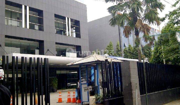 Gedung di Kebon Jeruk, Jakarta Barat zona komersil bisa untuk kantor, apartemen dan usaha lainnya 2
