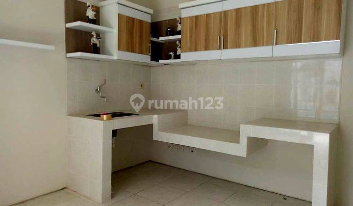 Rumah kost 3 lantai di Alesha House, Vanya Park, BSD City  2