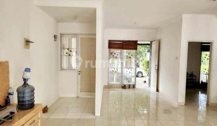 2-Story House in Delatinos, BSD City, South Tangerang 2