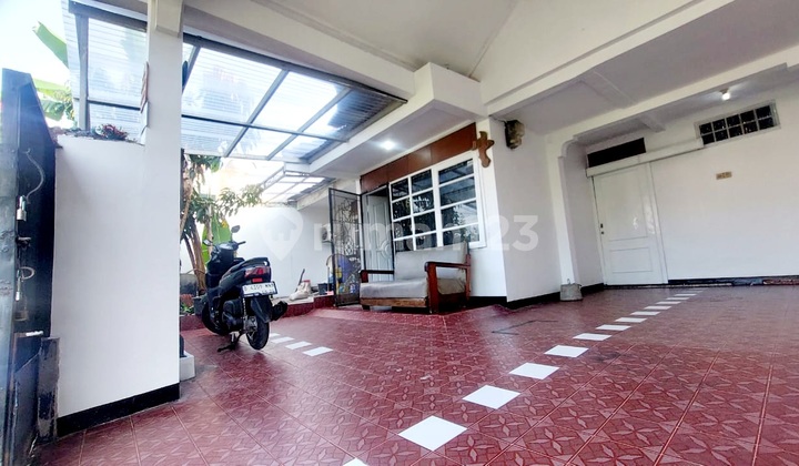 Rumah Murah Depan Taman Di Griya Loka Bsd Tangsel Rumah Murah Depan Taman Di Griya Loka Bsd Tangsel