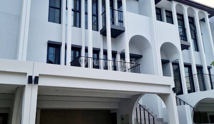 Rumah Baru Siap Huni 3 Lantai Kamar 5 Di Aether Greenwich Park Bsd City 1