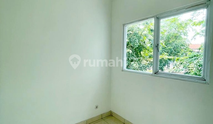 Rumah 2 Lantai Cantik Terawat Di Serpong Lagoon Setu Tangsel 2