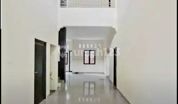 Brand New House 3 Lantai Taman Chrysan 1 Kencana Loka Bsd Tangsel 2