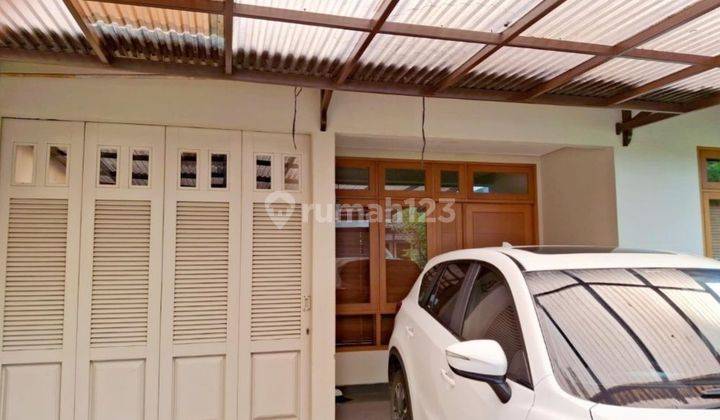 Rumah Pinggir Jalan Bisa Untuk Kantor Atau Usaha Di Griya Loka Bsd Tangsel 1