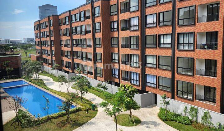 Lloyd Aalam Sutera View Pool Apartment Bagus 1